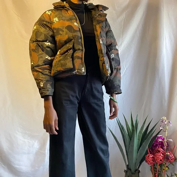 Army and floral print puffer jacket - Picture 8 of 14